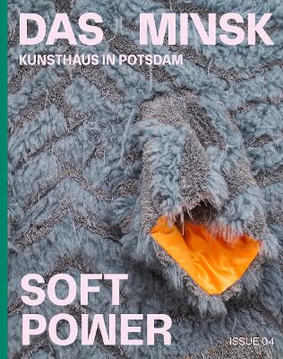 Soft Power (Bilingual edition) book