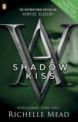 Shadow Kiss: A Vampire Academy Graphic Novel book