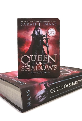 Queen of Shadows (Miniature Character Collection) book