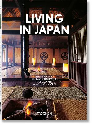 Living in Japan. 40th Ed. book
