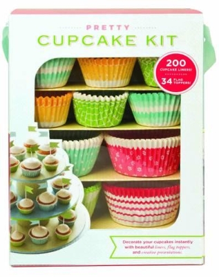 Pretty Cupcake Kit: Decorate Your Cupcakes Instantly with Beautiful Liners, Flag Toppersm, and Creative Presentation book