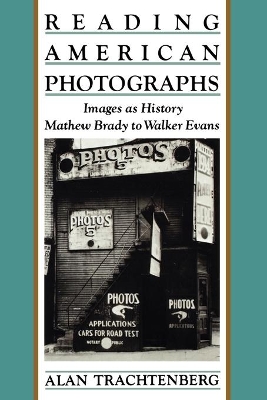 Reading American Photographs book