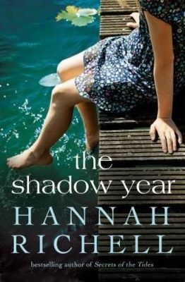 The The Shadow Year by Hannah Richell