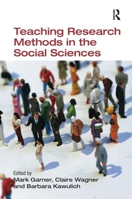 Teaching Research Methods in the Social Sciences book