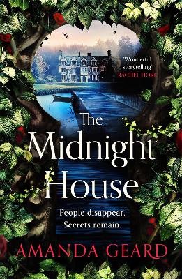 The Midnight House: A spellbinding and gripping mystery of a beautiful house in Ireland and a heartwrenching family secret by Amanda Geard