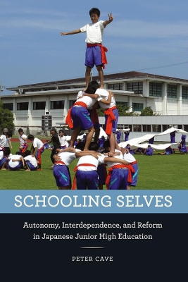 Schooling Selves by Peter Cave