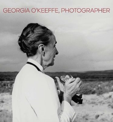 Georgia O'Keeffe, Photographer book